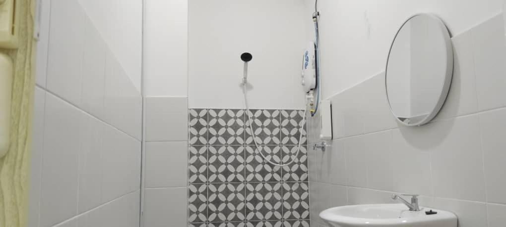 Ifs Seri Iskandar By Glex Exterior foto